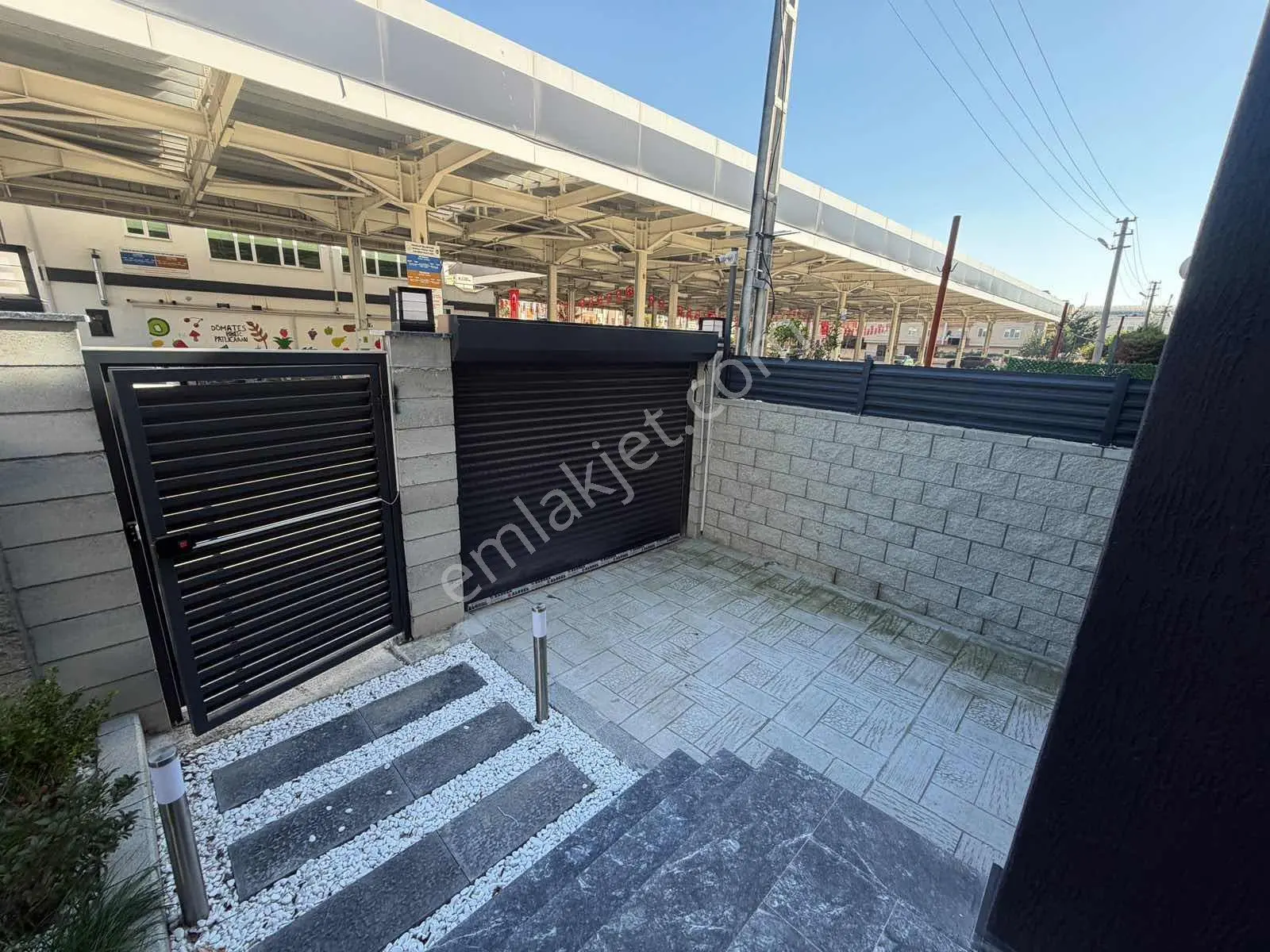 Re/max Desıgn Erenler Satılık Villa — fotoğraf 3
