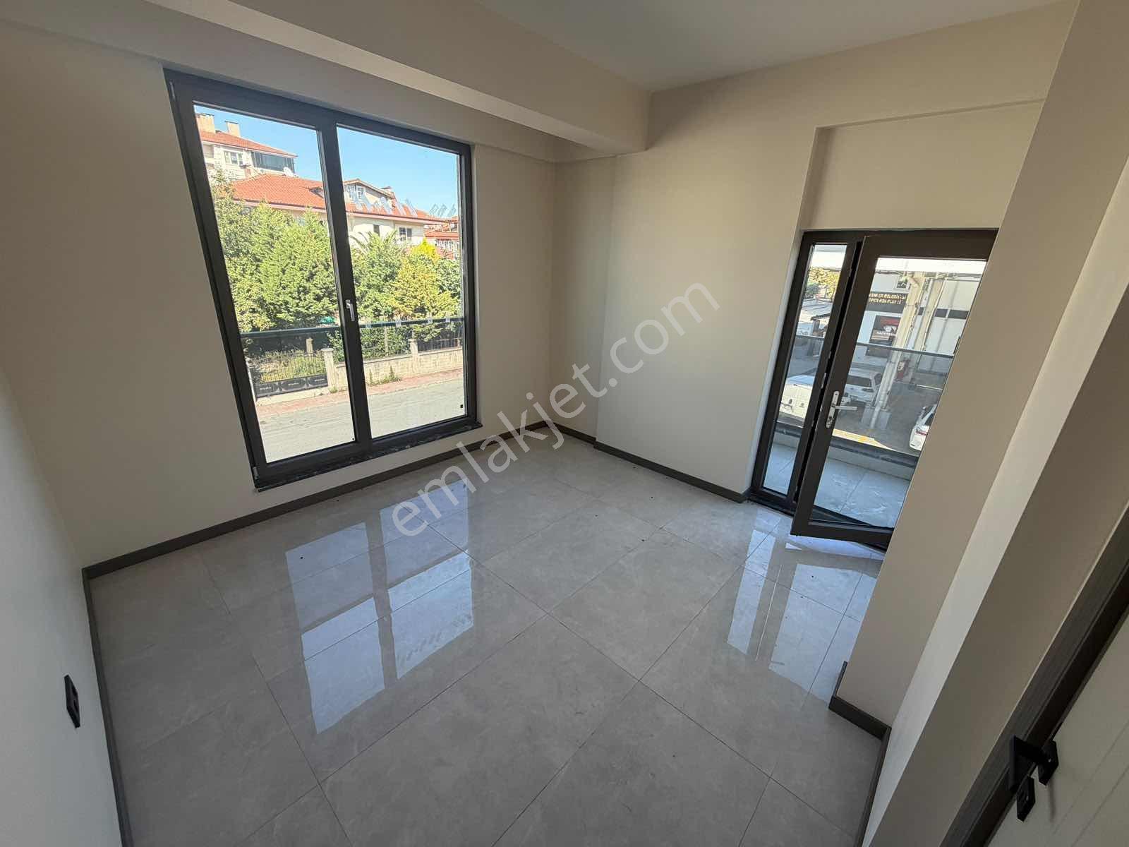 Re/max Desıgn Erenler Satılık Villa — fotoğraf 11
