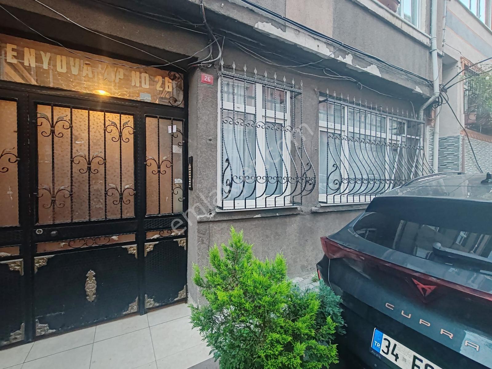 Fatih Dervişali'de Merkezi Konum 85mt Satılık 1,5+1 Giriş Daire — fotoğraf 16