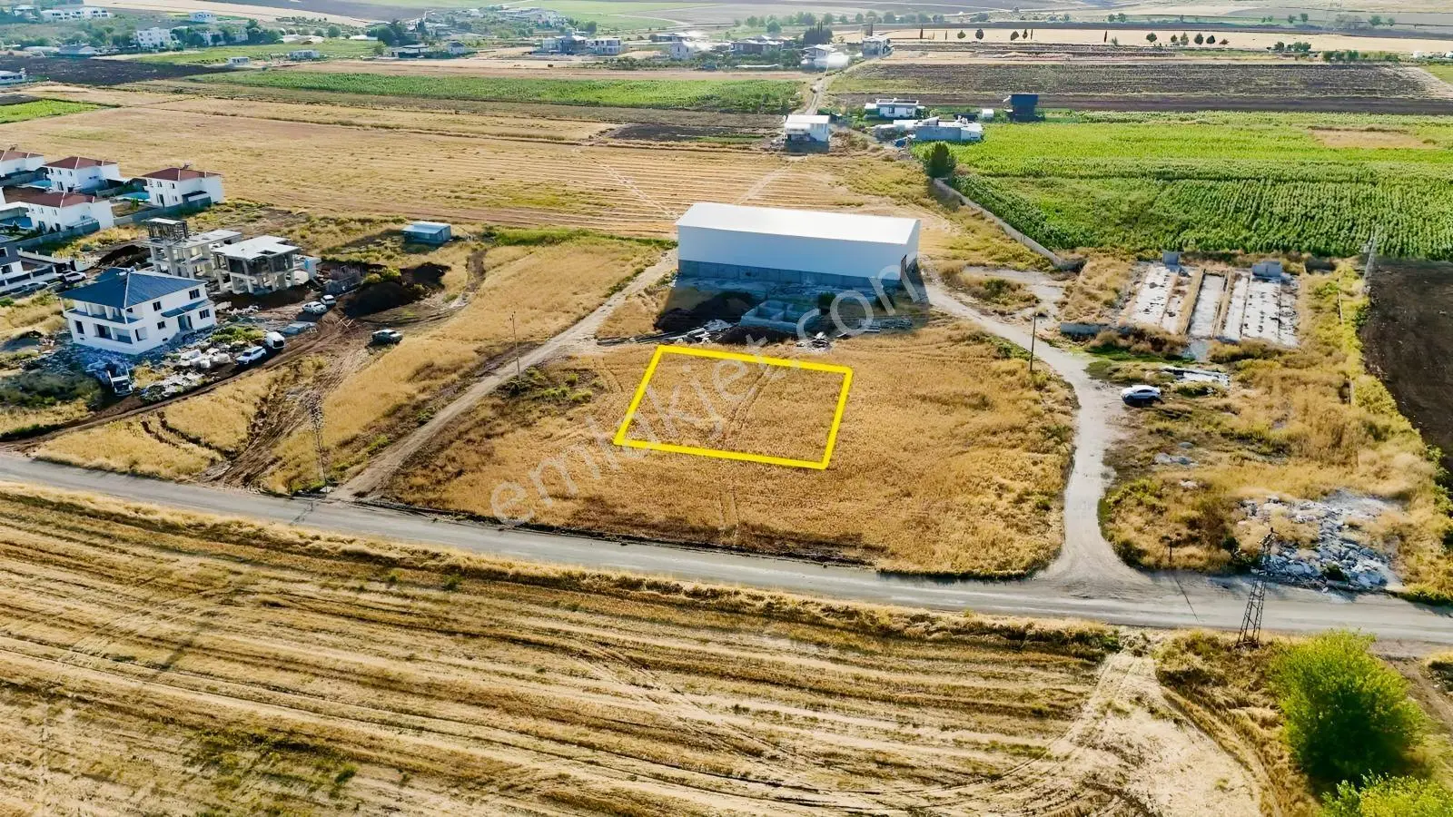 Güzelyurt'ta Modern Villa Bölgesinde Özel İmarlı Satılık Arsa — fotoğraf 5