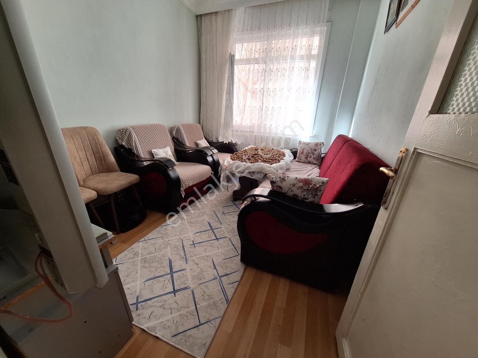 Pendik Çamçeşme Mahallesin'de Satılık 2+1 Daire Merkez'de — fotoğraf 5