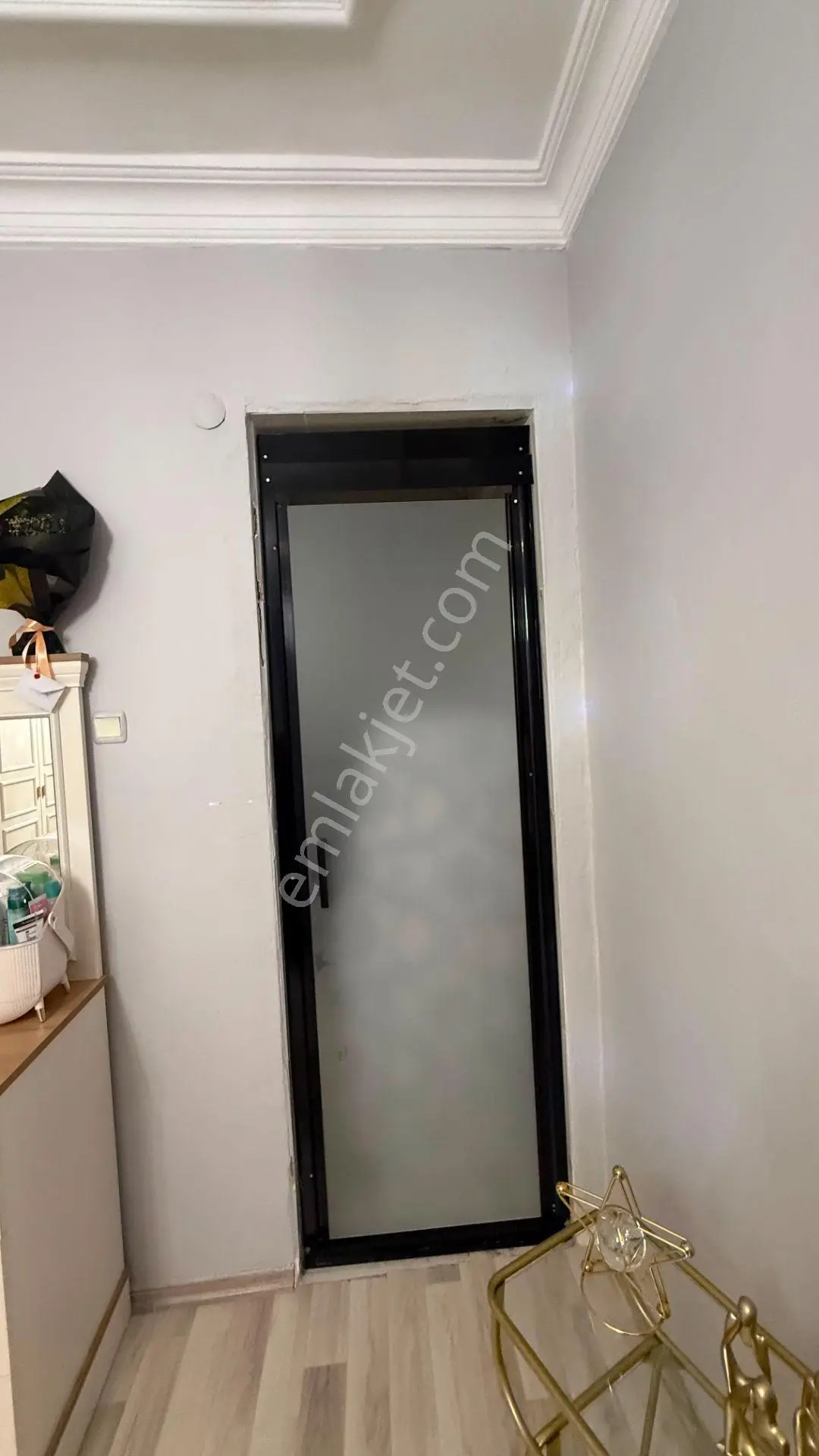( Kelepir ) Diclekentte 3.5+1 Lüks 1. Kat ( Altında Daire Var ) Sitede Kat İrtifaklı Fırsat Daire — fotoğraf 3