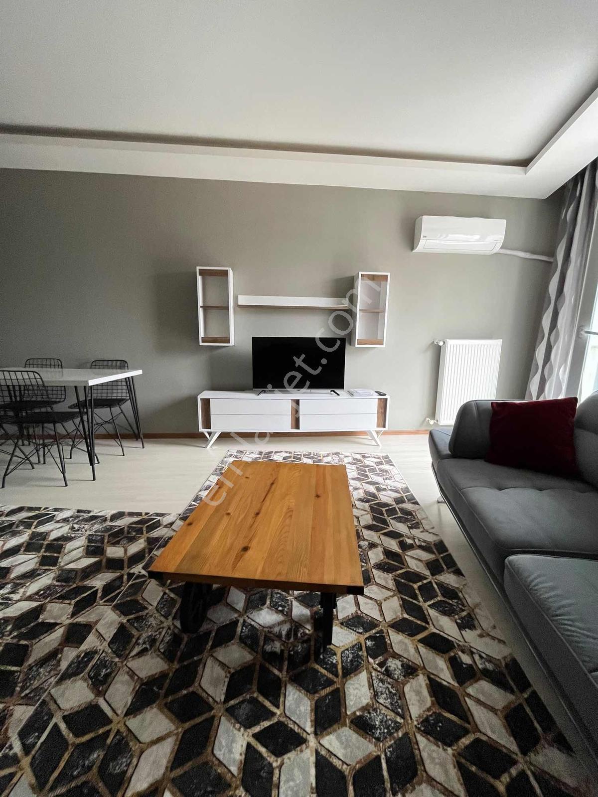 Görükle Merkezi Konum'da Satılık Geniş 1+1 Eşyalı Daire — fotoğraf 2