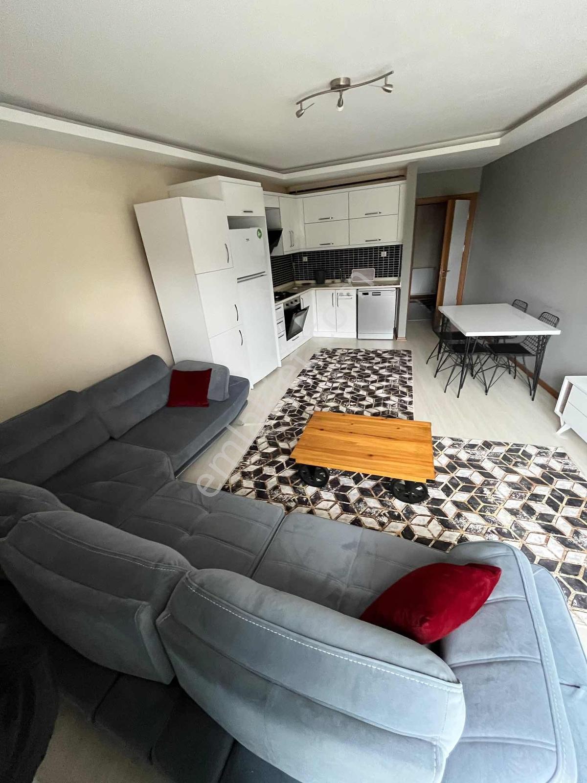 Görükle Merkezi Konum'da Satılık Geniş 1+1 Eşyalı Daire — fotoğraf 5