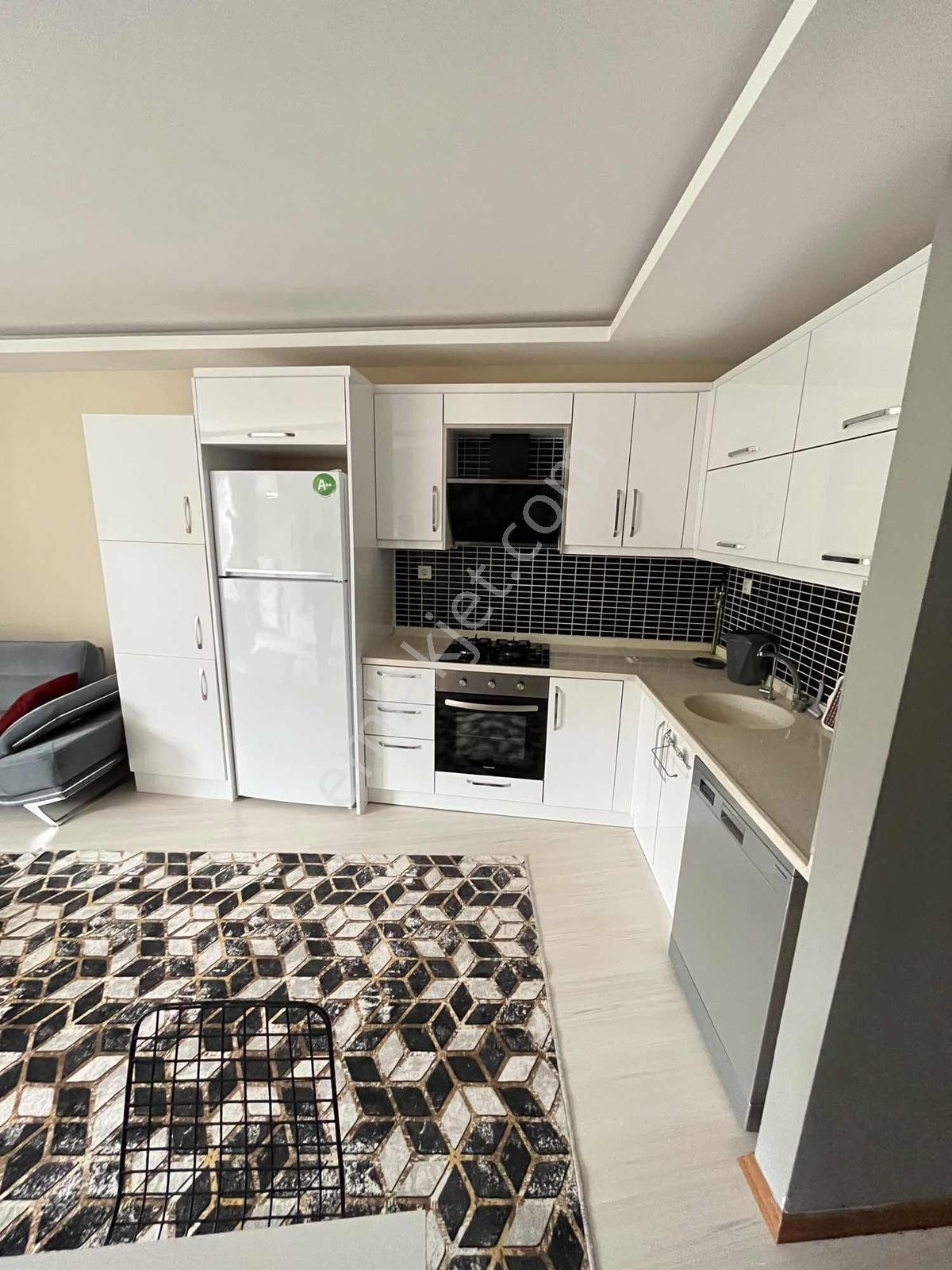 Görükle Merkezi Konum'da Satılık Geniş 1+1 Eşyalı Daire — fotoğraf 8