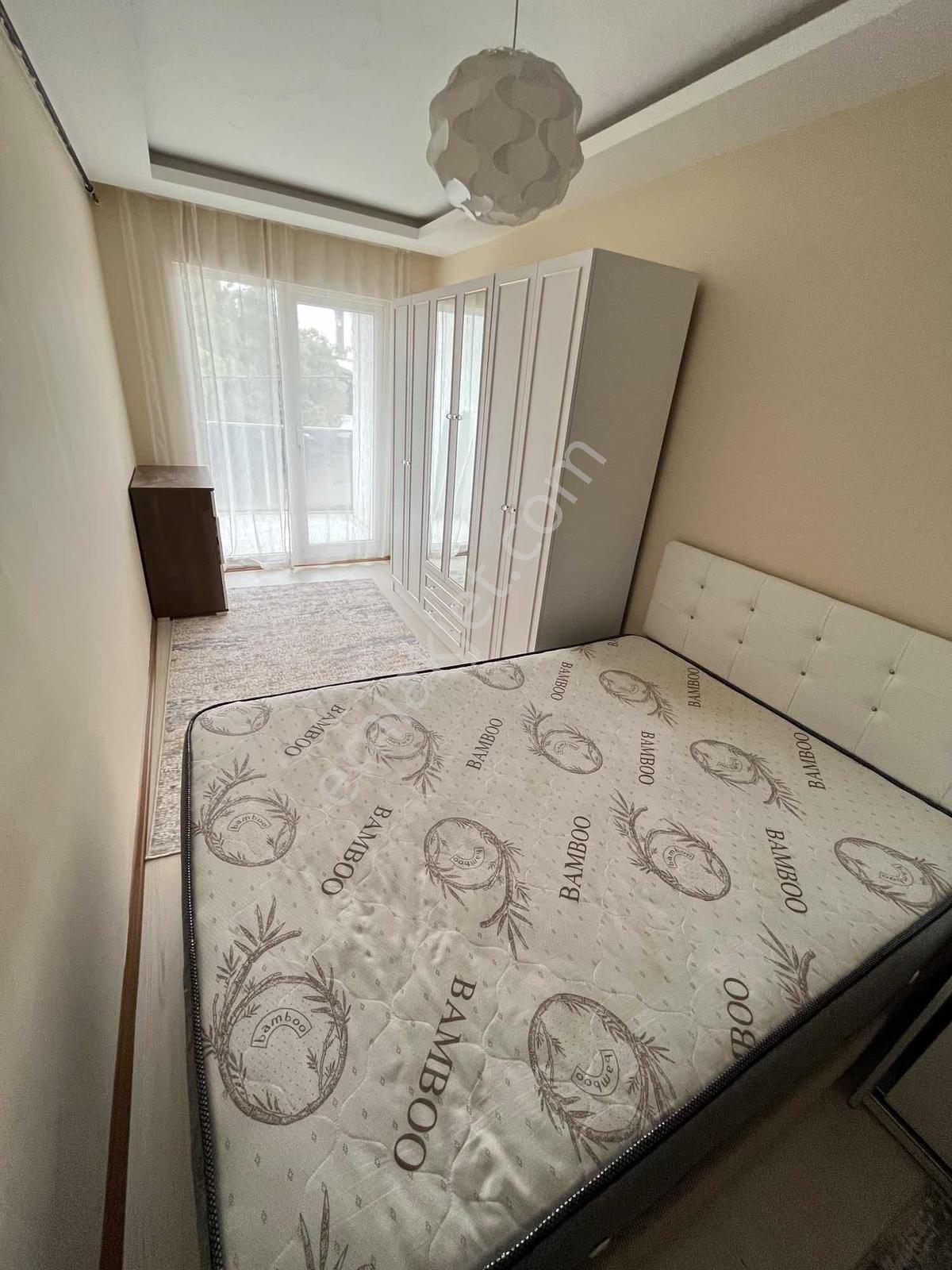 Görükle Merkezi Konum'da Satılık Geniş 1+1 Eşyalı Daire — fotoğraf 12