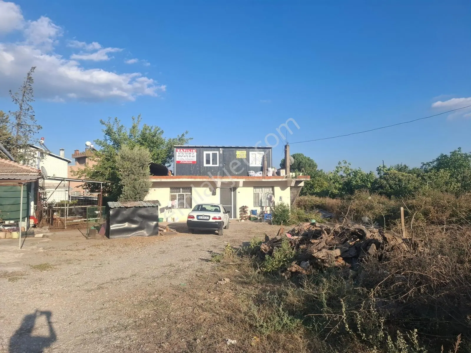 İçinde Numaratjlı 2+1 Evi Olan Satılık Hisse