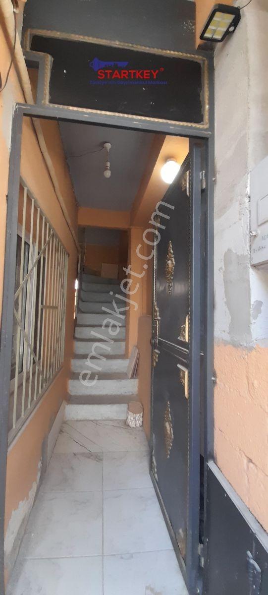 Çınar Mahallesinde Satılık Müstakil 3+1 Daire — fotoğraf 2