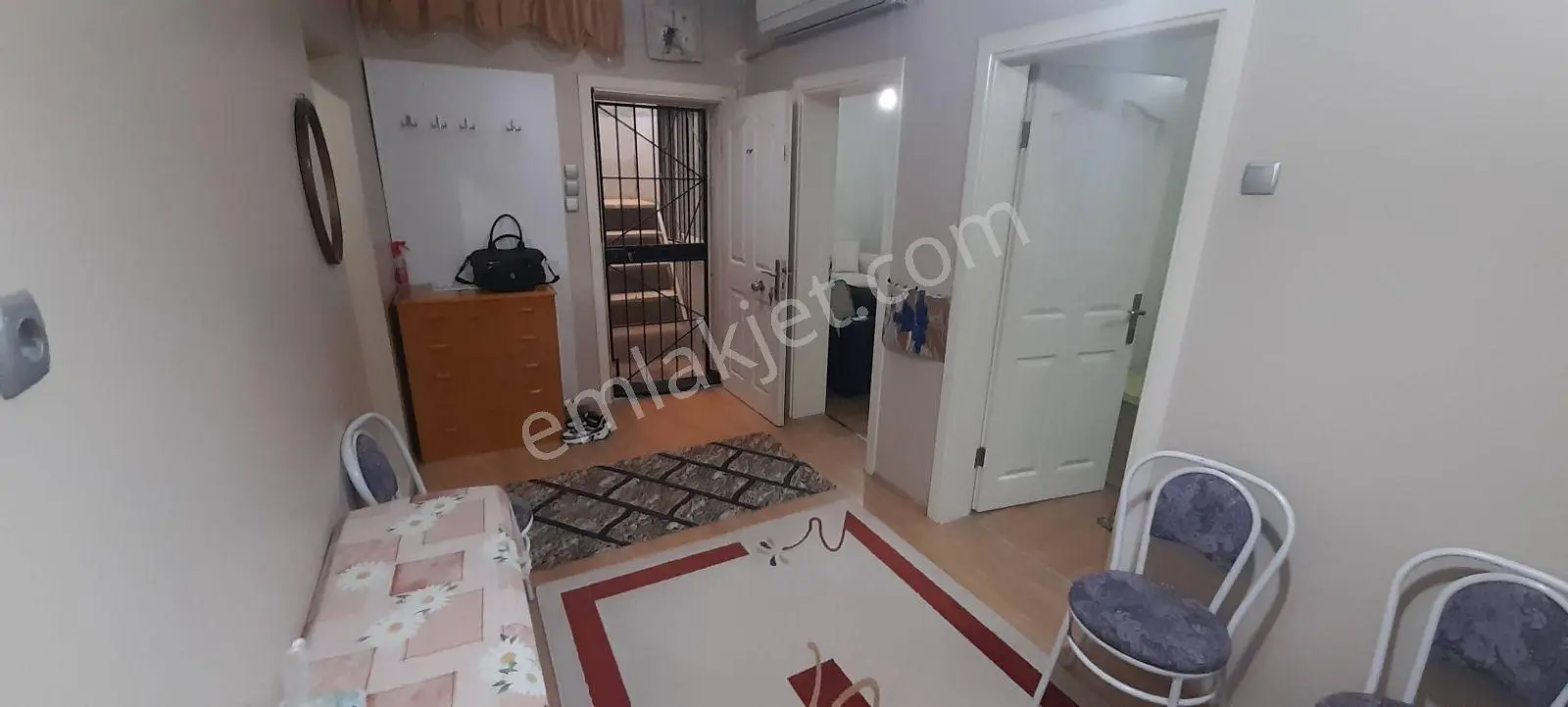 Çınar Mahallesinde Satılık Müstakil 3+1 Daire — fotoğraf 5