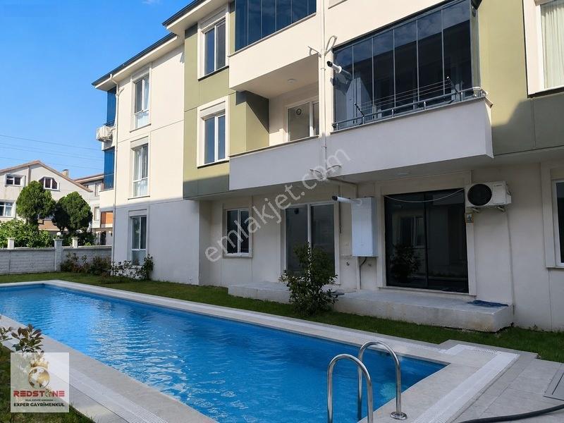 Karasuda Havuzlu Sitede Havuz Cephe Eşyalı C. Balkon Geniş 1+1 — fotoğraf 3