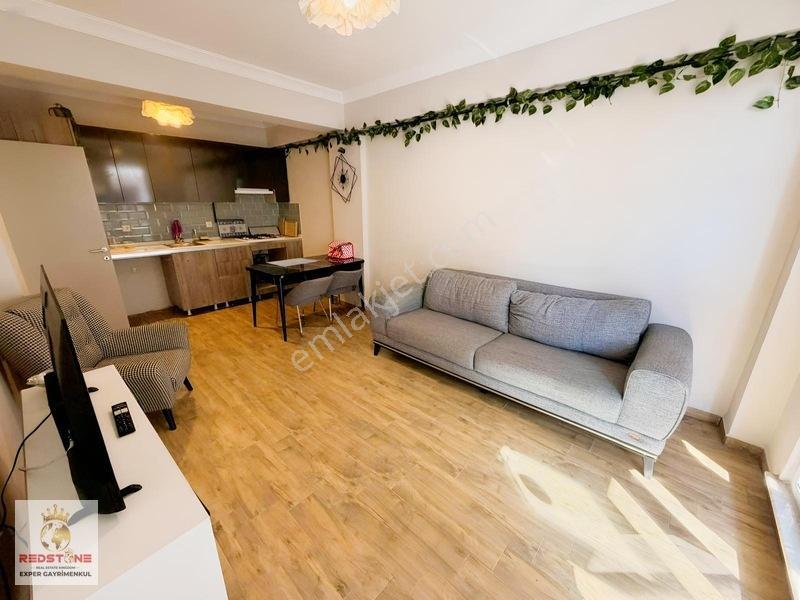 Karasuda Havuzlu Sitede Havuz Cephe Eşyalı C. Balkon Geniş 1+1 — fotoğraf 8