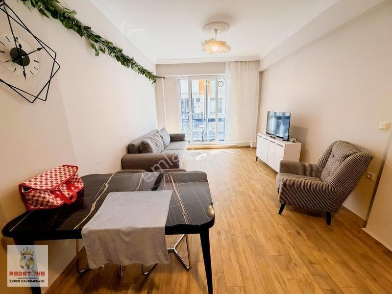 Karasuda Havuzlu Sitede Havuz Cephe Eşyalı C. Balkon Geniş 1+1 — fotoğraf 10