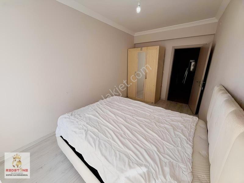 Karasuda Havuzlu Sitede Havuz Cephe Eşyalı C. Balkon Geniş 1+1 — fotoğraf 13