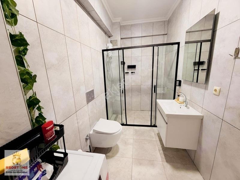 Karasuda Havuzlu Sitede Havuz Cephe Eşyalı C. Balkon Geniş 1+1 — fotoğraf 17