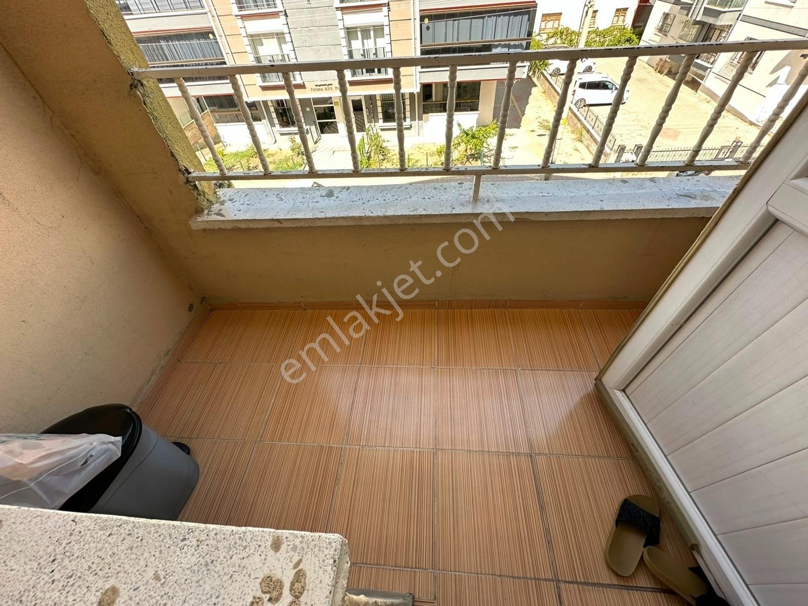 Malazgirt Mah. 3+1 Bağımsız Katta Cadde Üzeri Asansörlü Daire — fotoğraf 32