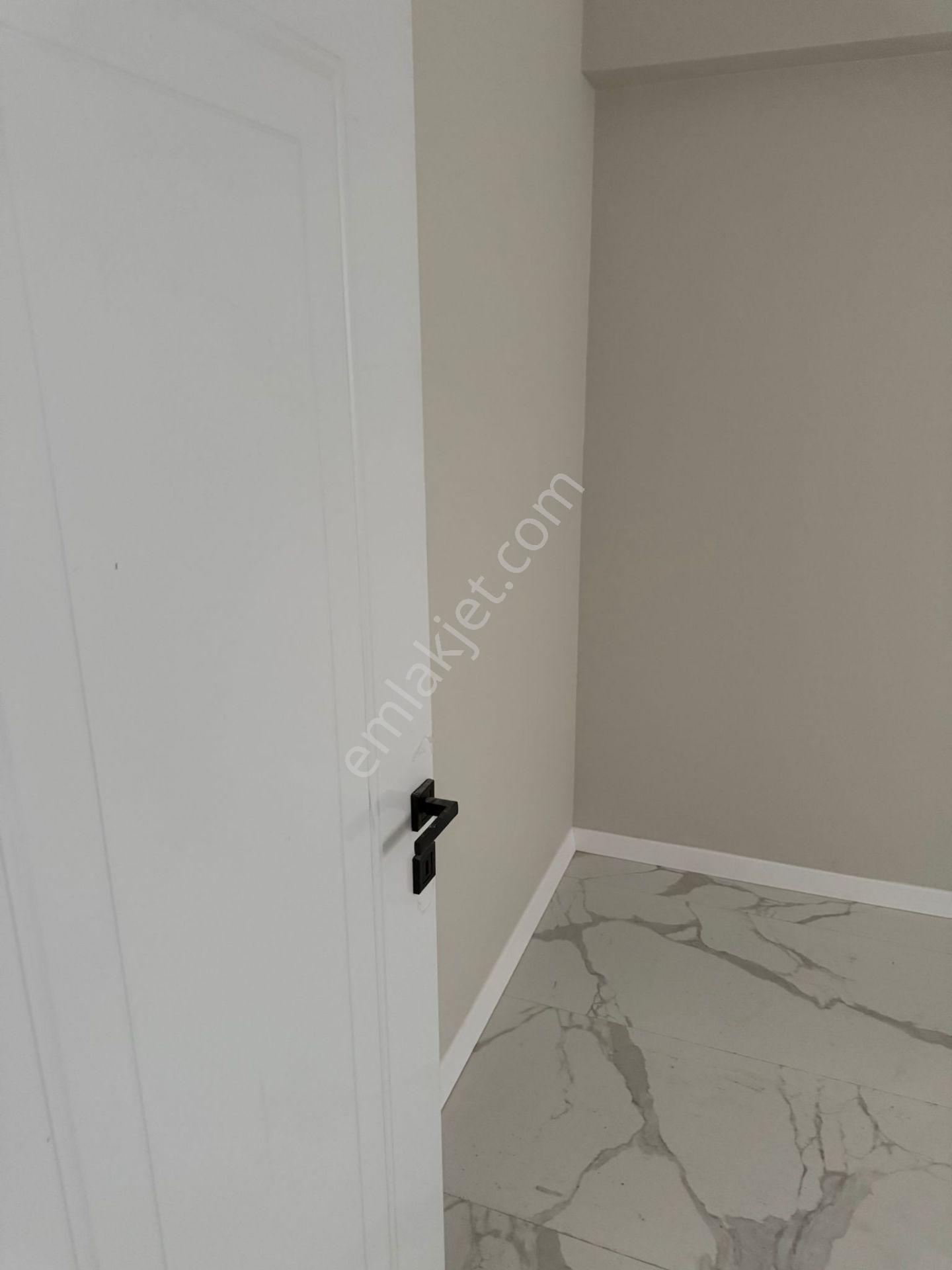 İsabeyli De Oturuma Hazır 2+1 Ara Kat Daire — fotoğraf 9
