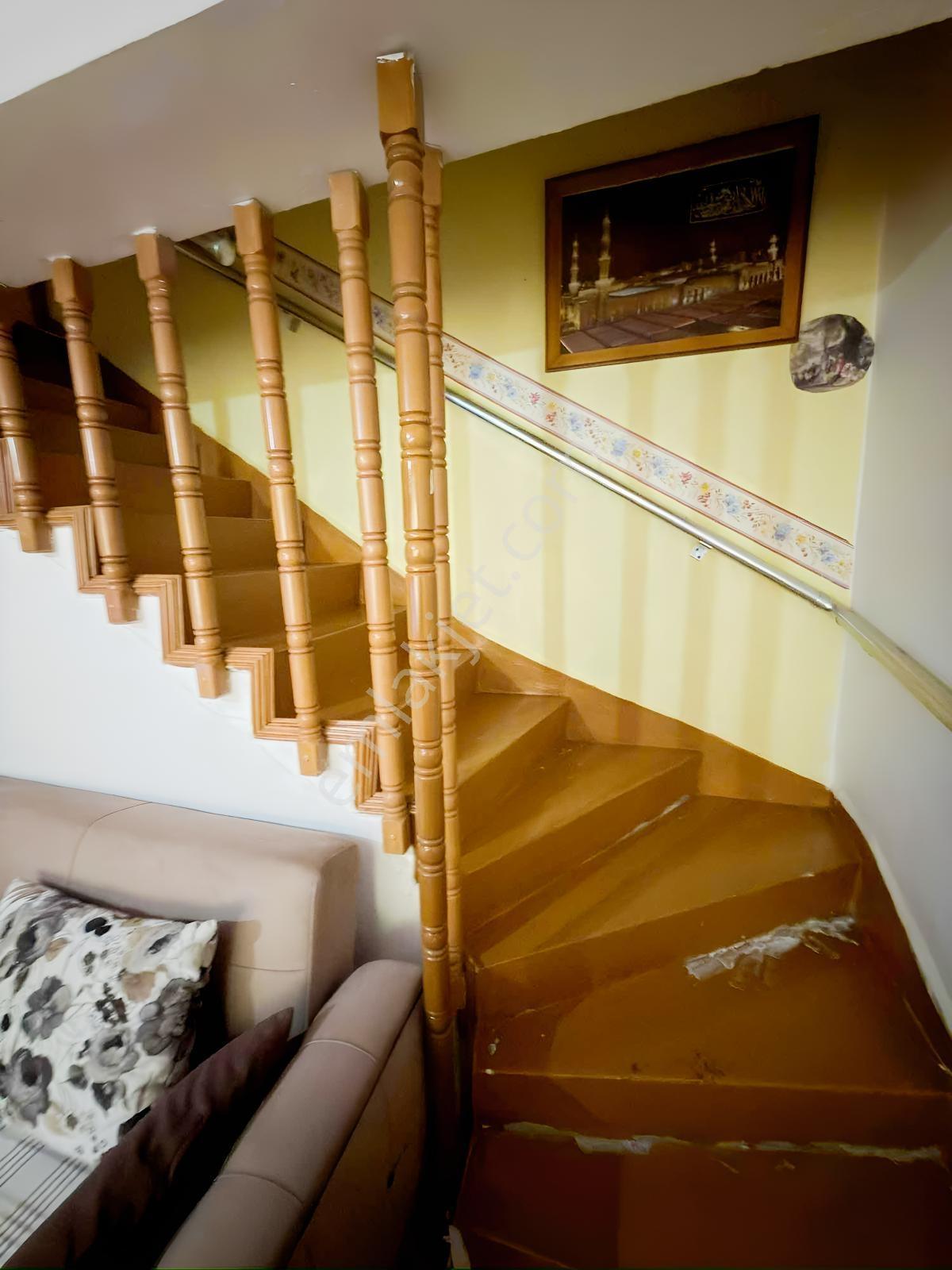 Küçükçekmece Fatih Mah Deniz Göl Manzara Kentsele Uygun Villa! — fotoğraf 3