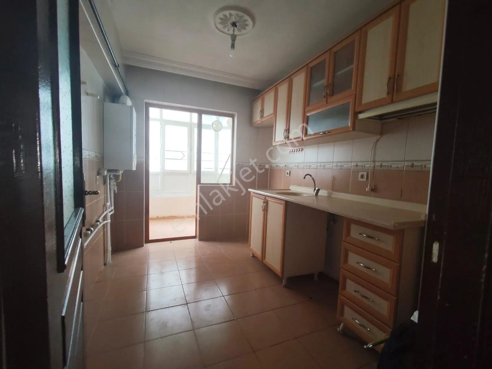 Yılmaz Gayrimenkulden Full Yapılı Masrafsız 3+1 Ara Kat Satılık Daire Pazarlık — fotoğraf 11