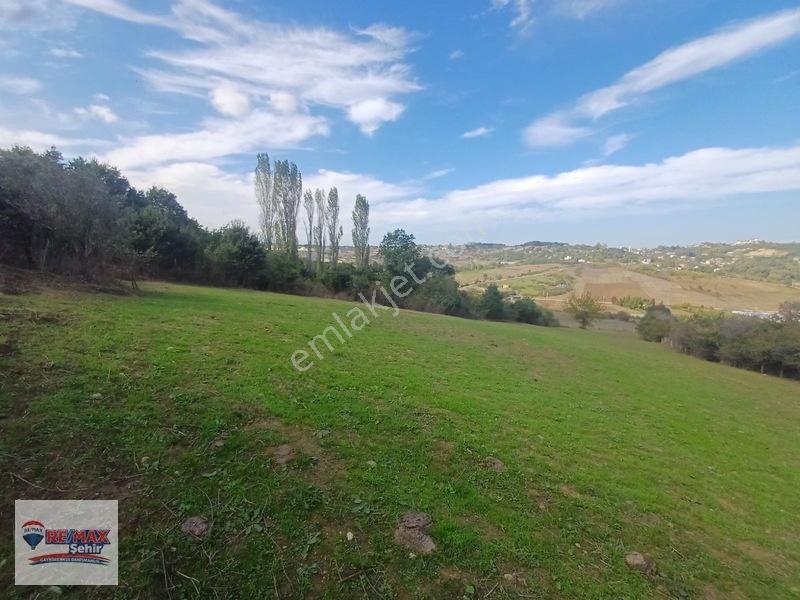 Remax Şehirden Akköyde Gelişim Konut Alanında Satılık Tarla — fotoğraf 8