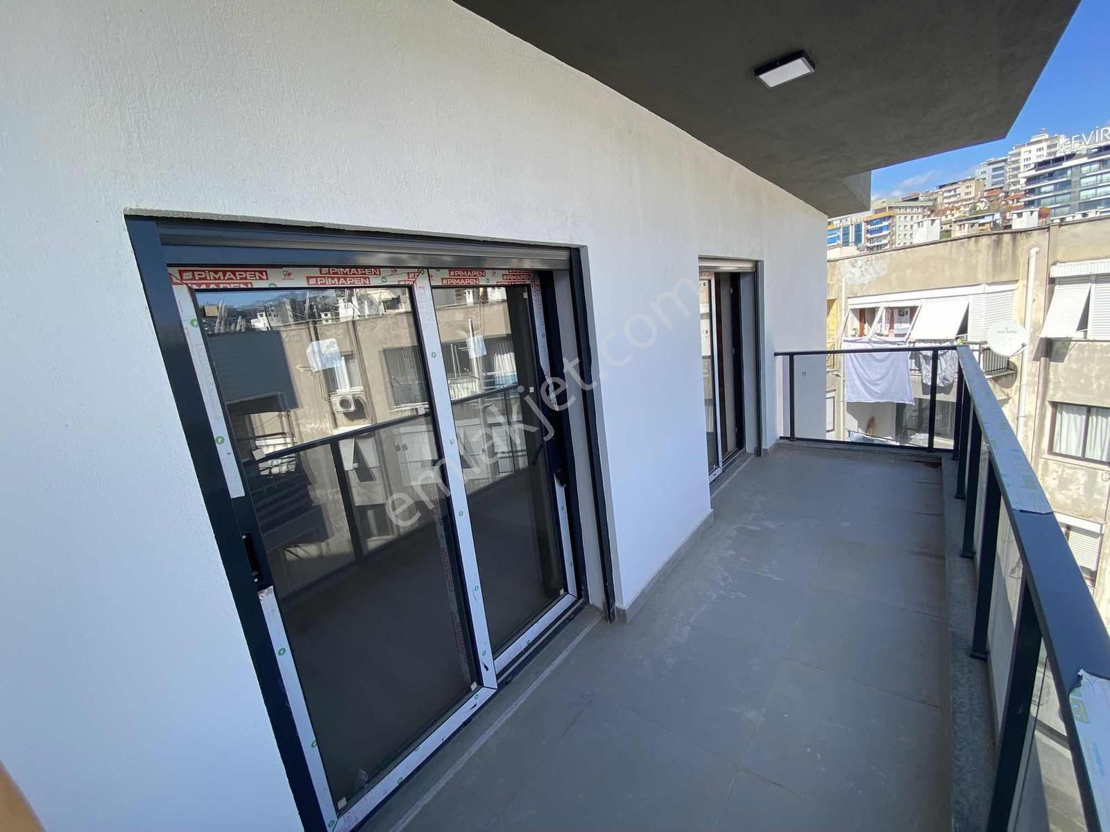 Karşıyaka Bahçelievler De Dubleks Daire — fotoğraf 6
