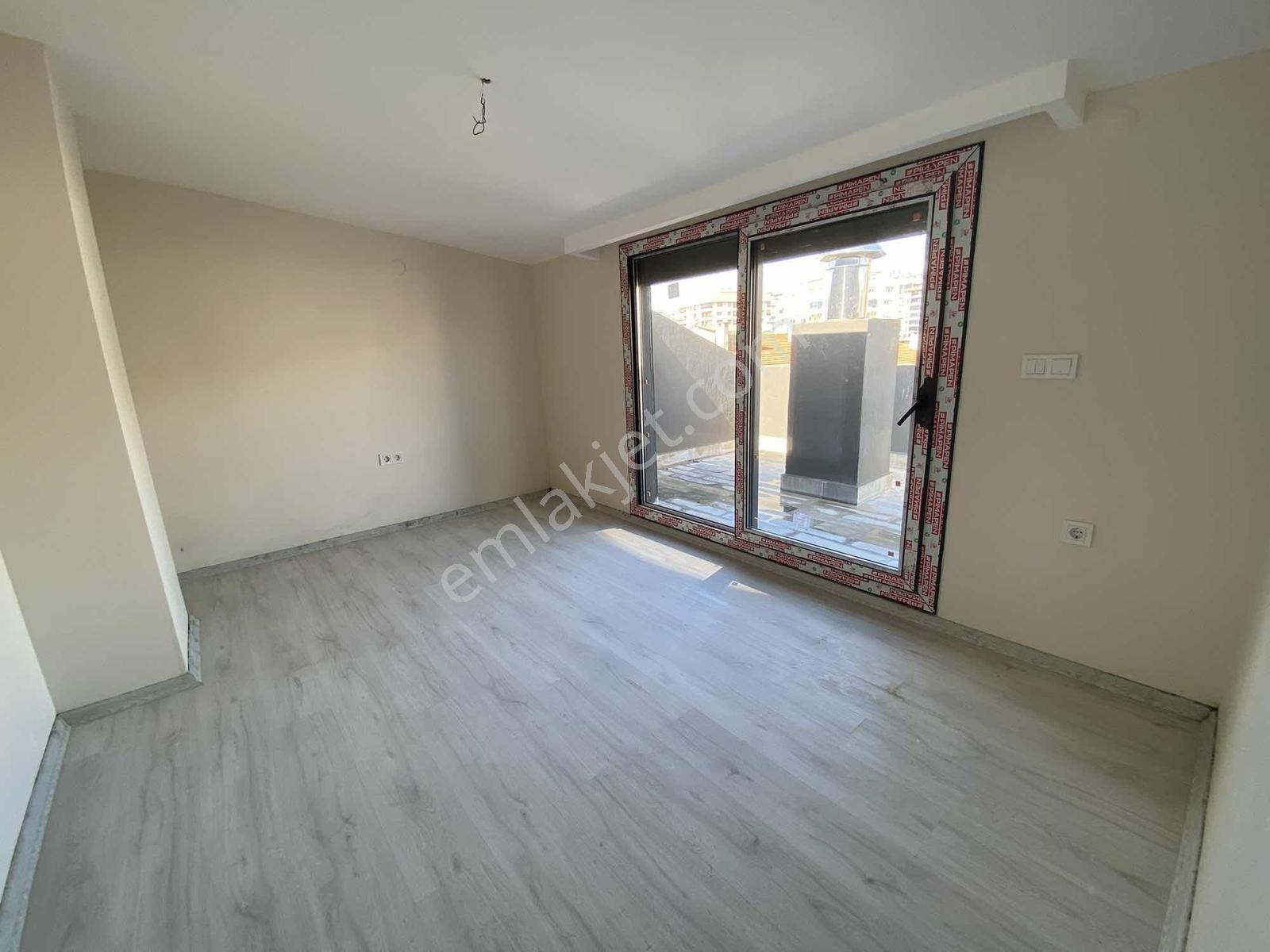 Karşıyaka Bahçelievler De Dubleks Daire — fotoğraf 14