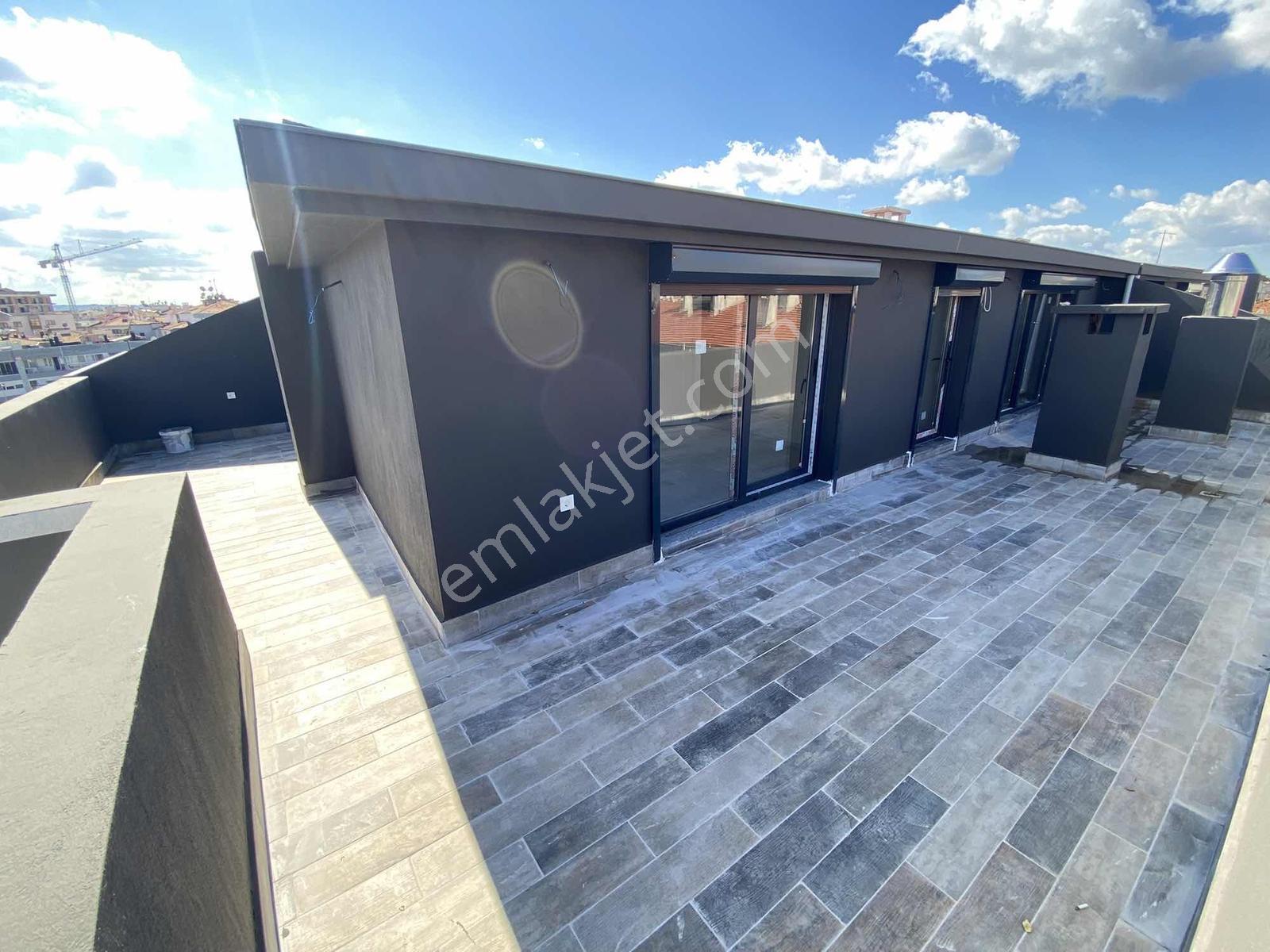 Karşıyaka Bahçelievler De Dubleks Daire — fotoğraf 23