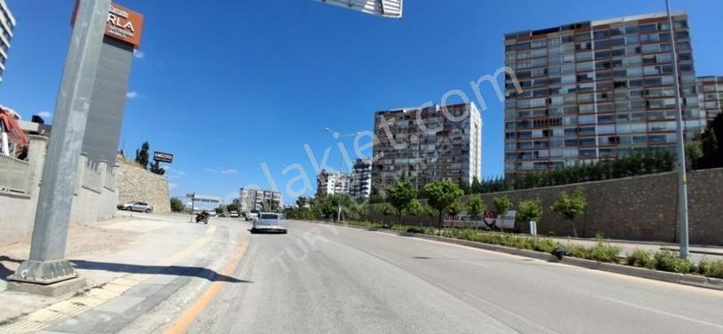 Seçenekli Gamador Parla Buyuk Tıp Balkonlu Satılık 1+1 — fotoğraf 21