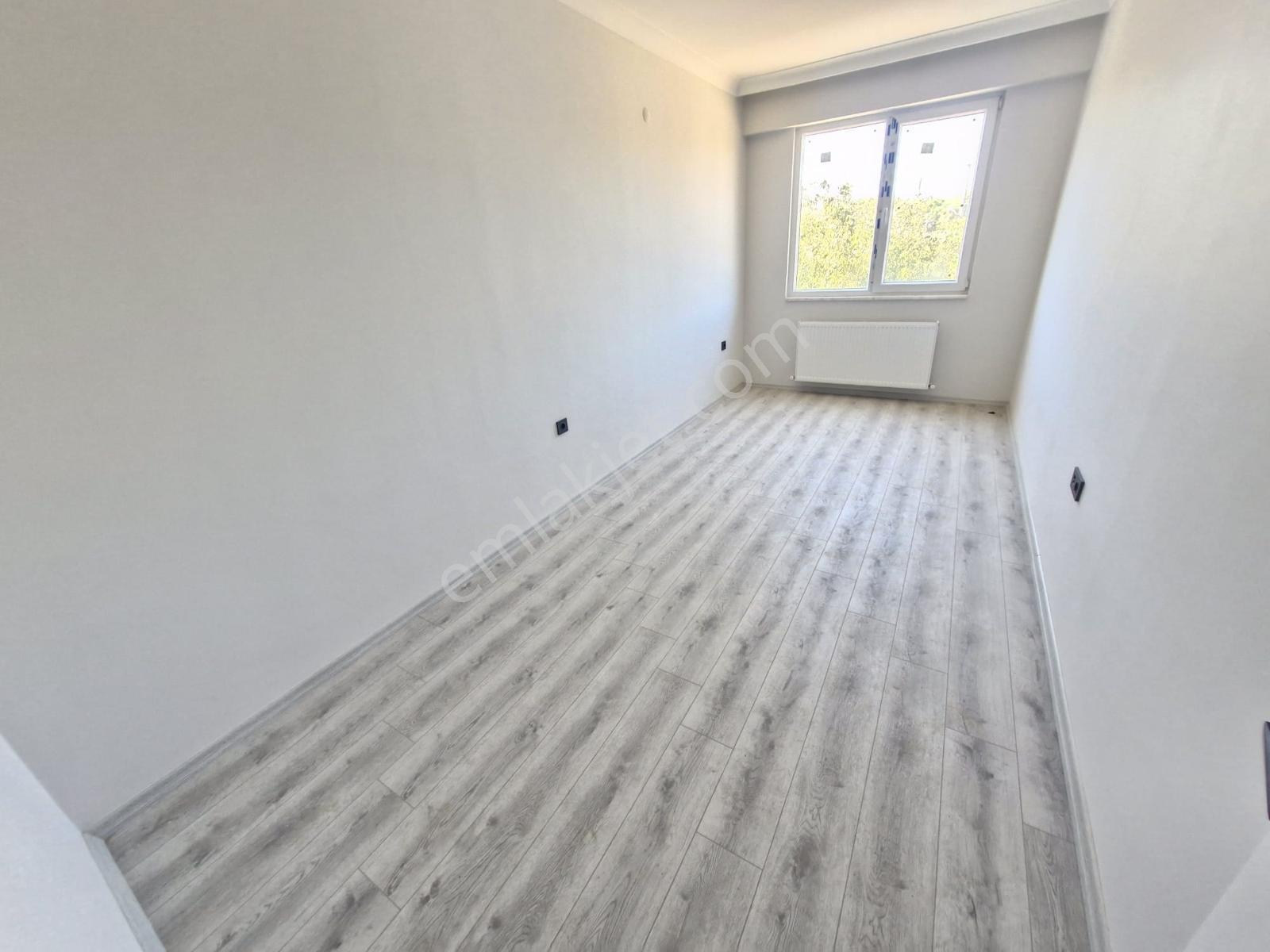 Huzur^dan Ebeveny Banyolu Arakat Doğalgazlı 2+1 Mükemmel Daire — fotoğraf 27
