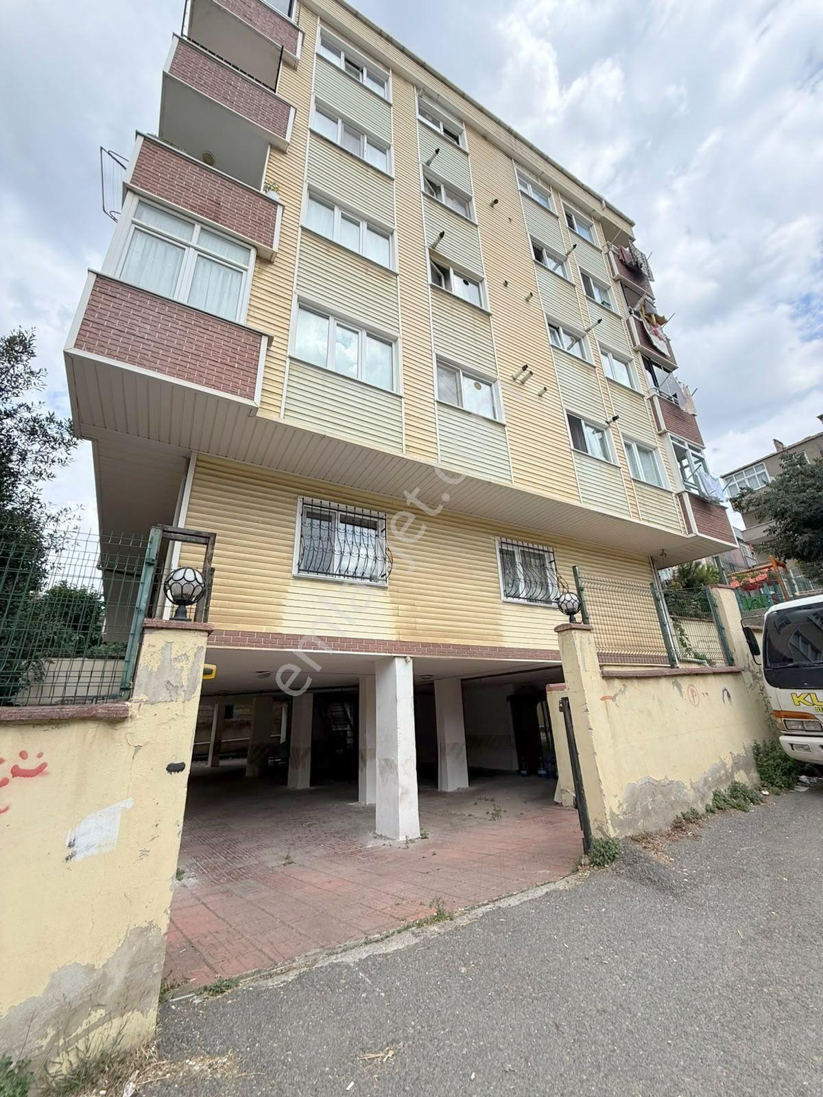 Mertcan'dan Metro İstasyonu Yürüme 2dk Ara Kat 2+1 Fırsat Daire — fotoğraf 16