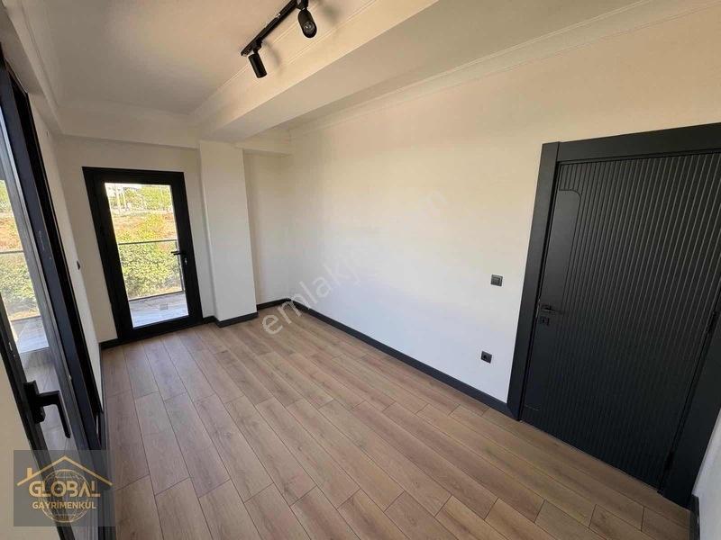 Özderede Denize 200m Büyük Bahçeli Köşe Villa — fotoğraf 20