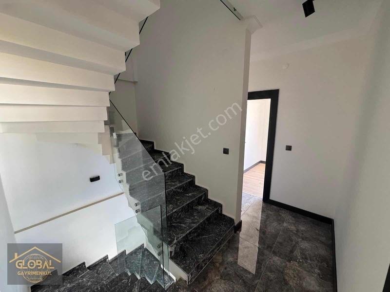 Özderede Denize 200m Büyük Bahçeli Köşe Villa — fotoğraf 21