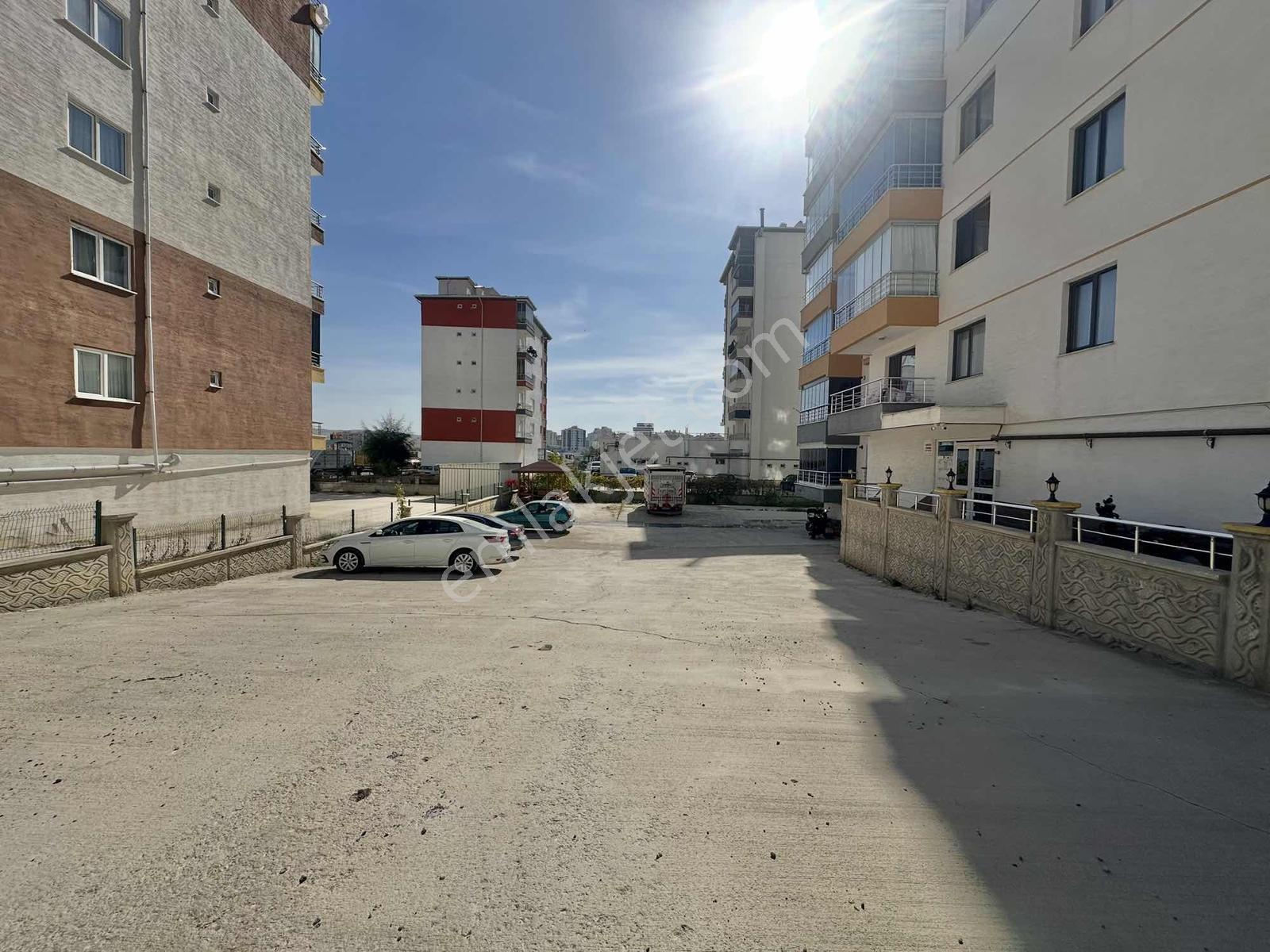 An-ka'dan İstiklal'de Ara Kat Parka Cephe A Kalite Fırsat Daire — fotoğraf 31
