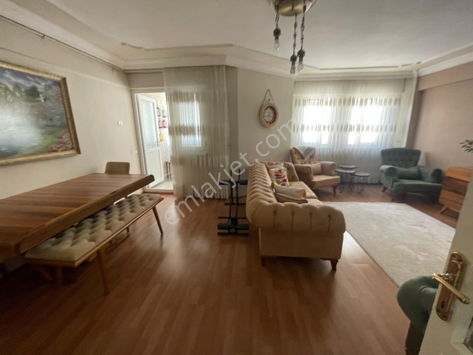 Bke Bursa Kılıç Tn Setbaşı Şiblede Satılık 3+1 105m2 3.kat Daire — fotoğraf 2