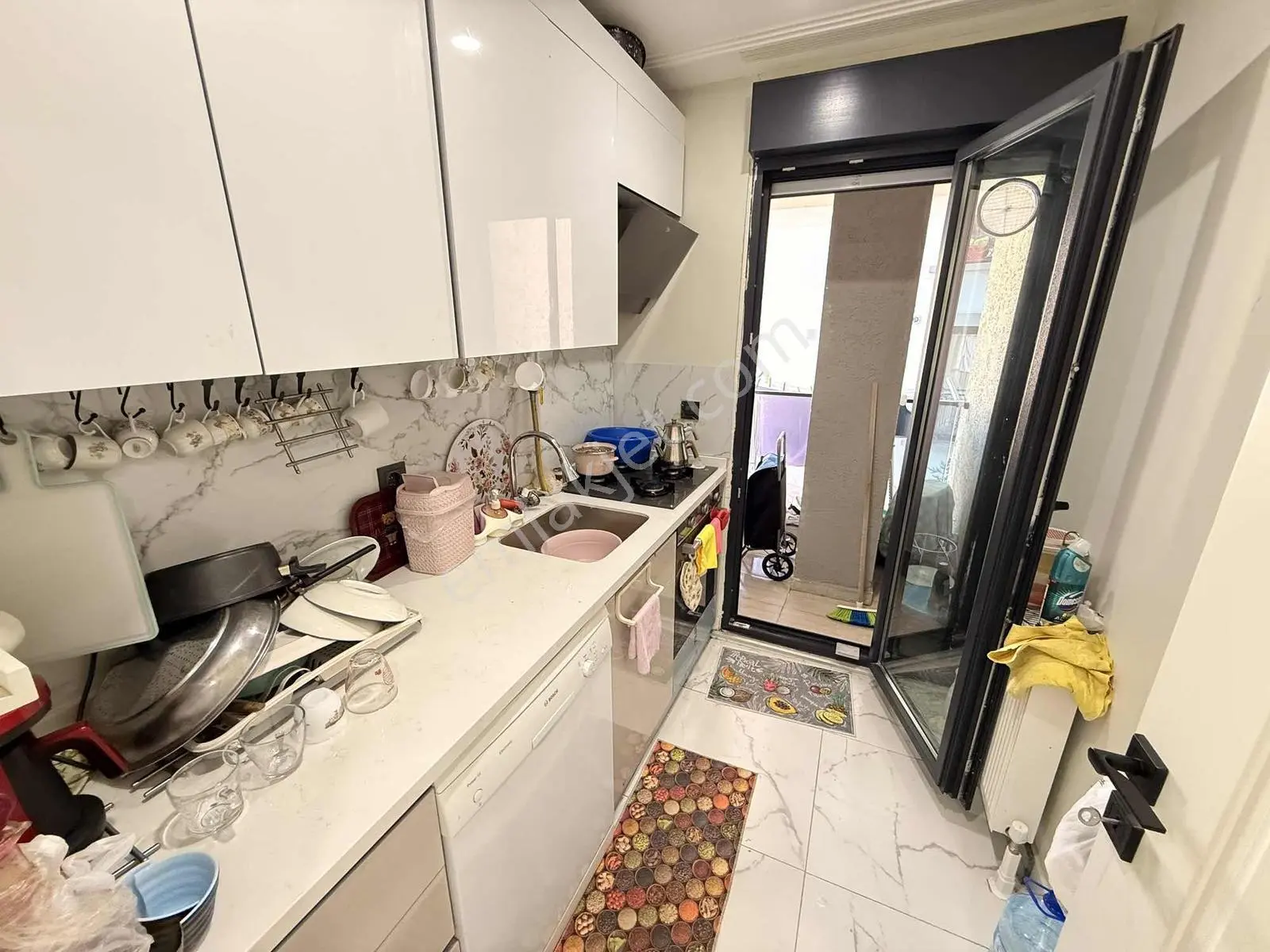 Dikilitaşta Kapalı Otoparklı Yeni Binada Satılık 2+1 Daire — fotoğraf 14
