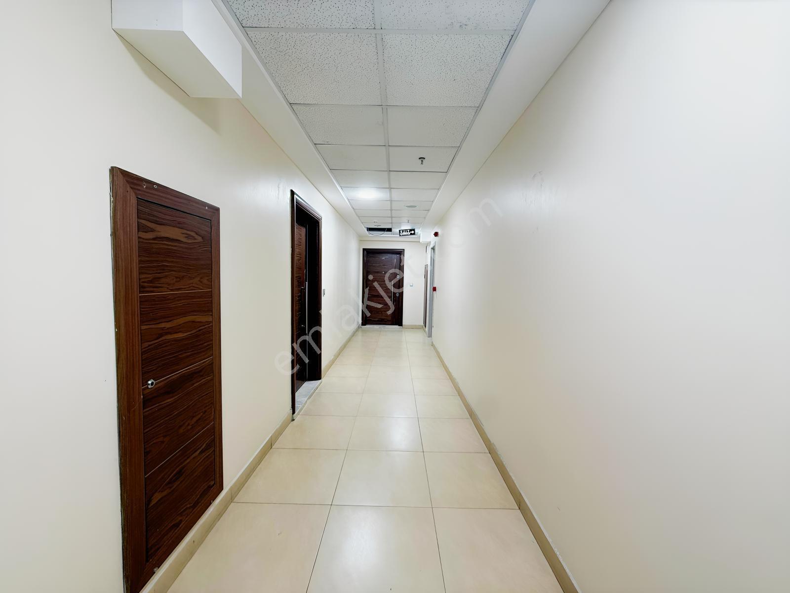 Remax'tan Corner Life Sitesinde Satılık 2+1 Büyük Tip Daire — fotoğraf 7