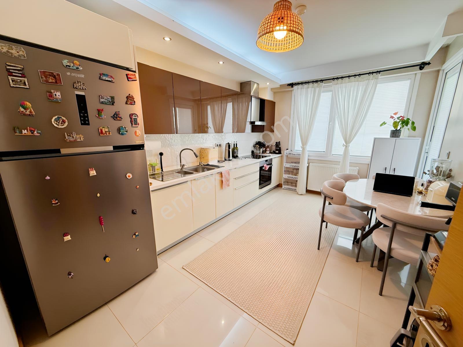 Remax'tan Corner Life Sitesinde Satılık 2+1 Büyük Tip Daire — fotoğraf 11