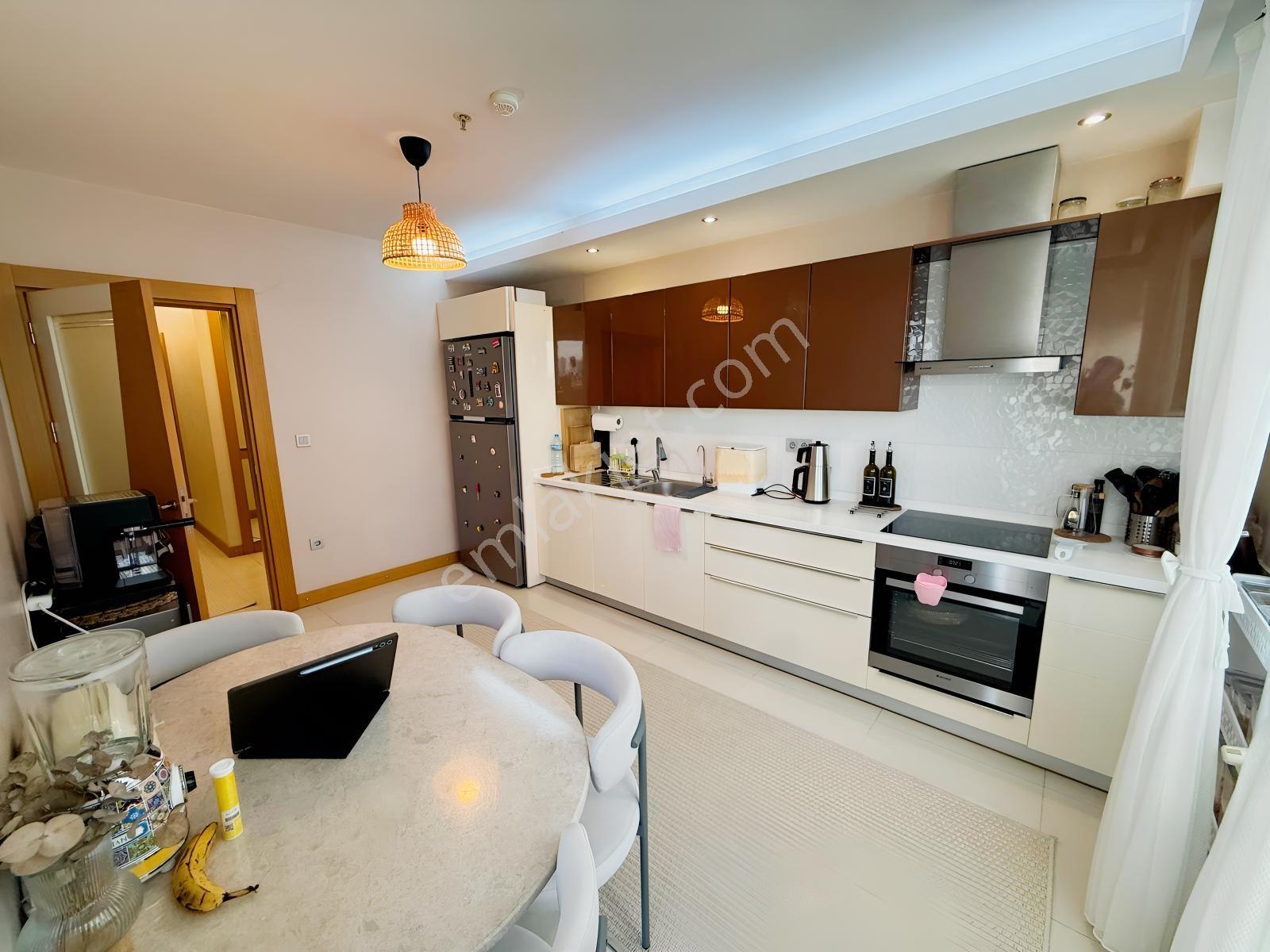 Remax'tan Corner Life Sitesinde Satılık 2+1 Büyük Tip Daire — fotoğraf 13