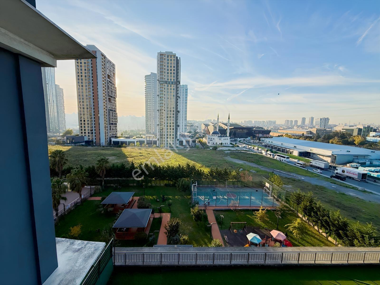 Remax'tan Corner Life Sitesinde Satılık 2+1 Büyük Tip Daire — fotoğraf 25