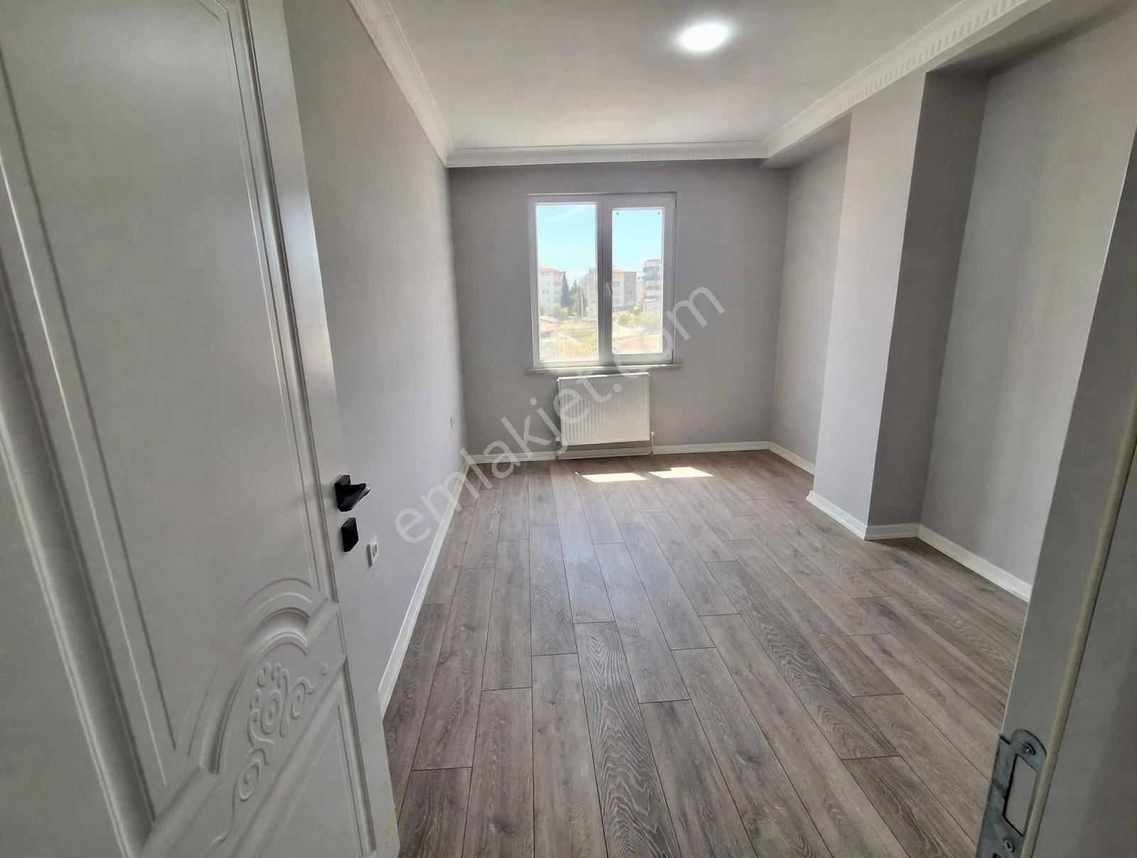 Arnavutköy Boğazköyde 2+1 Vadi Manzaralı Satılık Daire — fotoğraf 3
