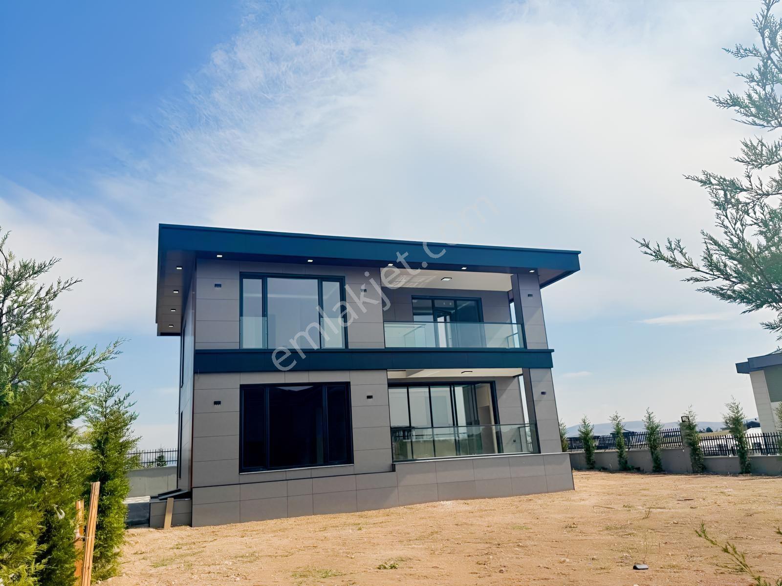 Gölbaşı Site İçerisi Havuz Sauna Emsalsiz Tripleks Villa — fotoğraf 2