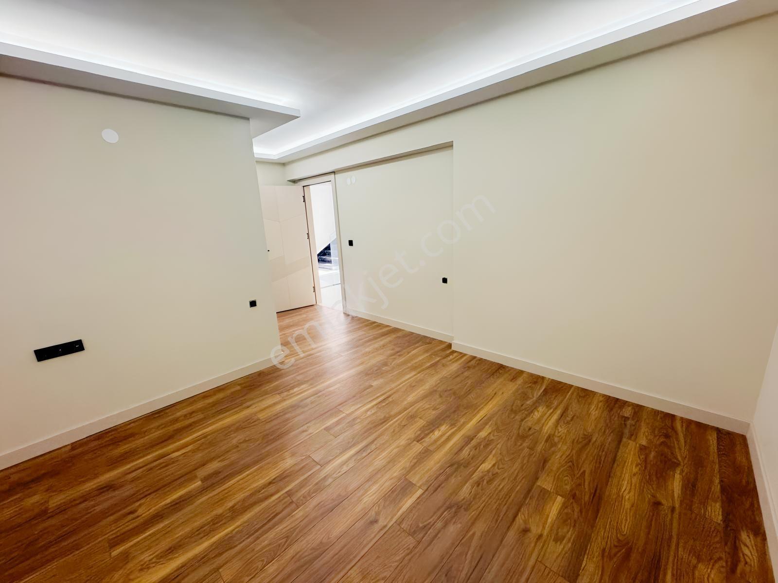 Gölbaşı Site İçerisi Havuz Sauna Emsalsiz Tripleks Villa — fotoğraf 7