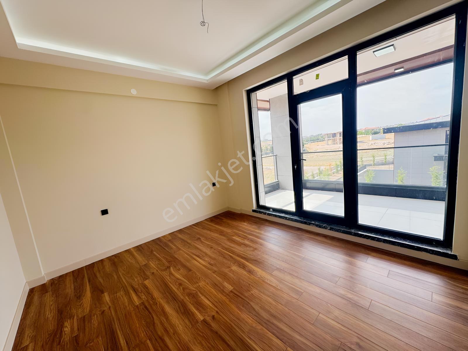 Gölbaşı Site İçerisi Havuz Sauna Emsalsiz Tripleks Villa — fotoğraf 12