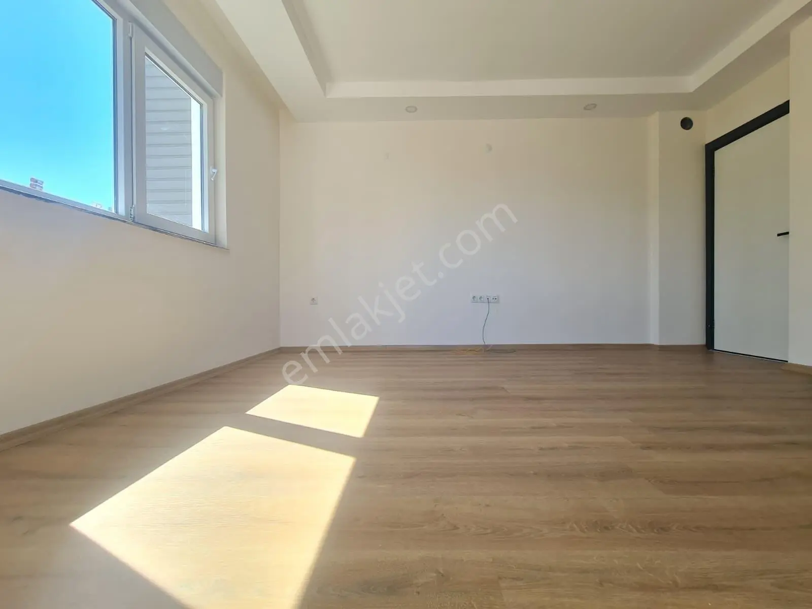 Aydoğmuş Mah.sıfır Asansörlü 1.kat 1+1 70 M² Daire — fotoğraf 4