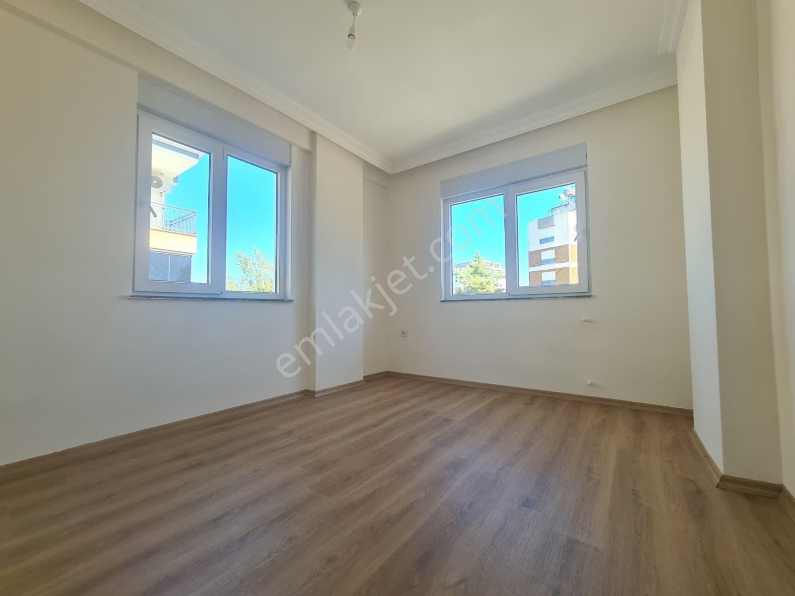 Aydoğmuş Mah.sıfır Asansörlü 1.kat 1+1 70 M² Daire — fotoğraf 8