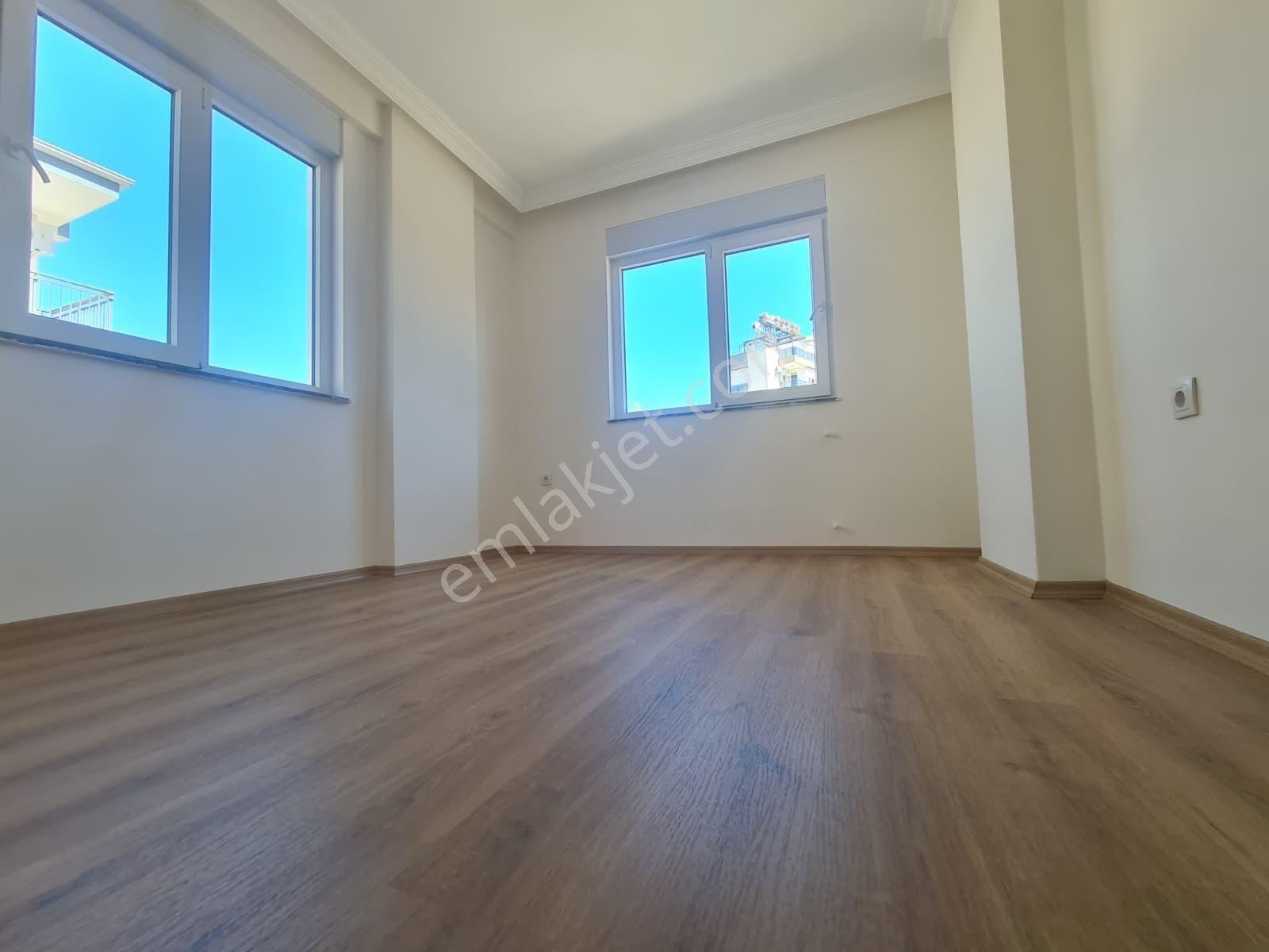 Aydoğmuş Mah.sıfır Asansörlü 1.kat 1+1 70 M² Daire — fotoğraf 10