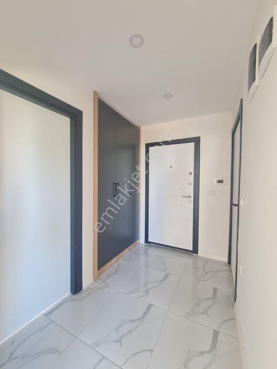 Aydoğmuş Mah.sıfır Asansörlü 1.kat 1+1 70 M² Daire — fotoğraf 15