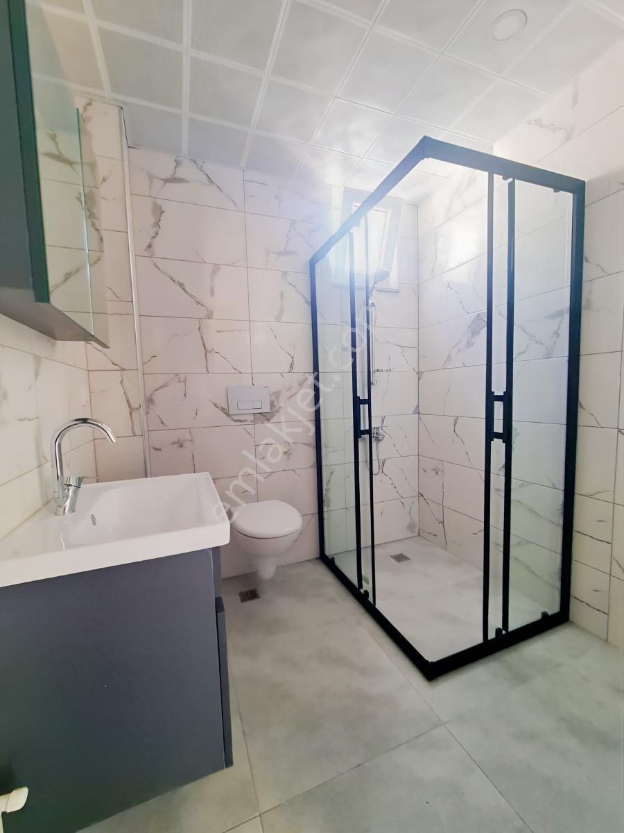 Aydoğmuş Mah.sıfır Asansörlü 1.kat 1+1 70 M² Daire — fotoğraf 16