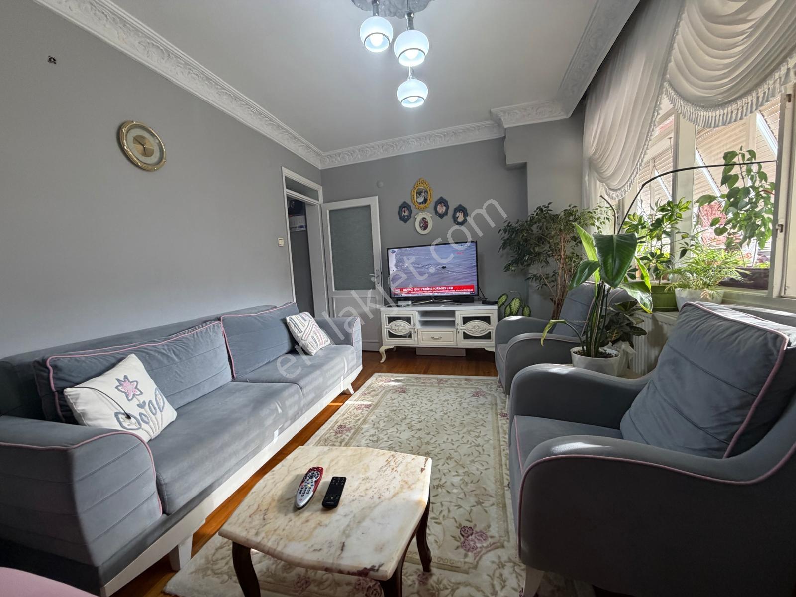Bozyaka Da 3+1 135 M2 Çift Balkon Çift Wc Anna Cadde Yakını — fotoğraf 18