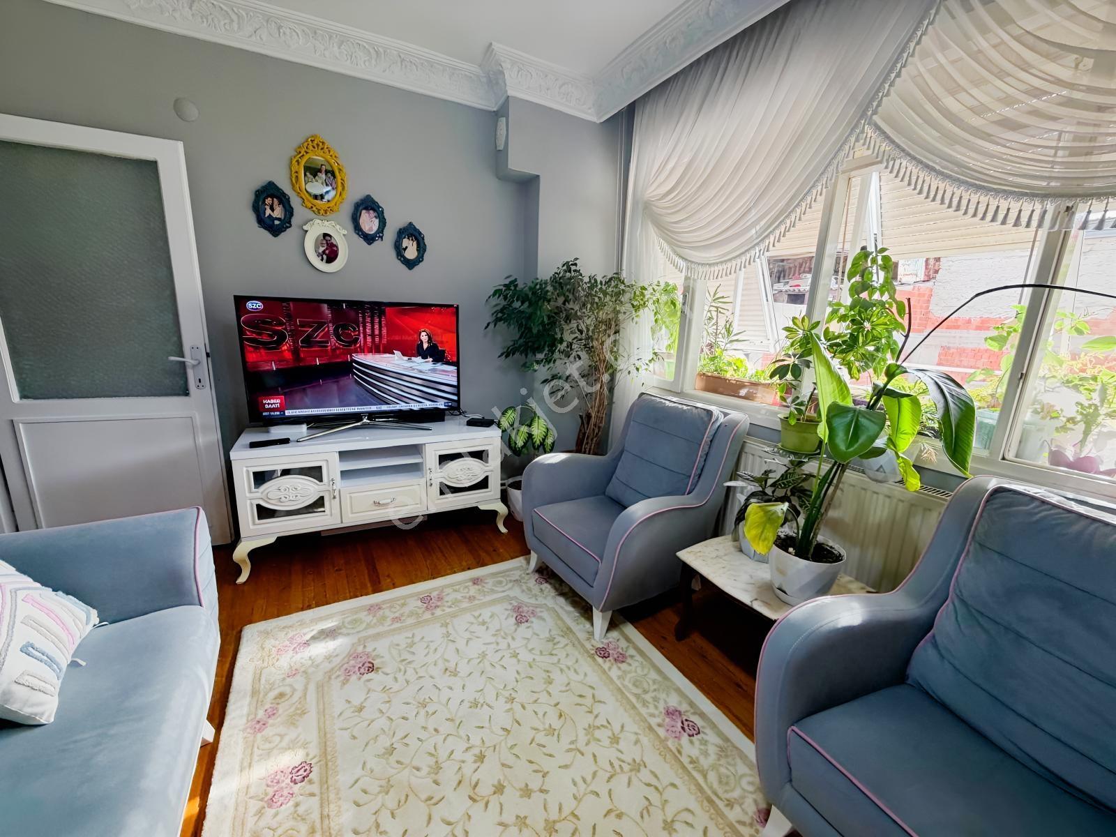 Bozyaka Da 3+1 135 M2 Çift Balkon Çift Wc Anna Cadde Yakını — fotoğraf 19