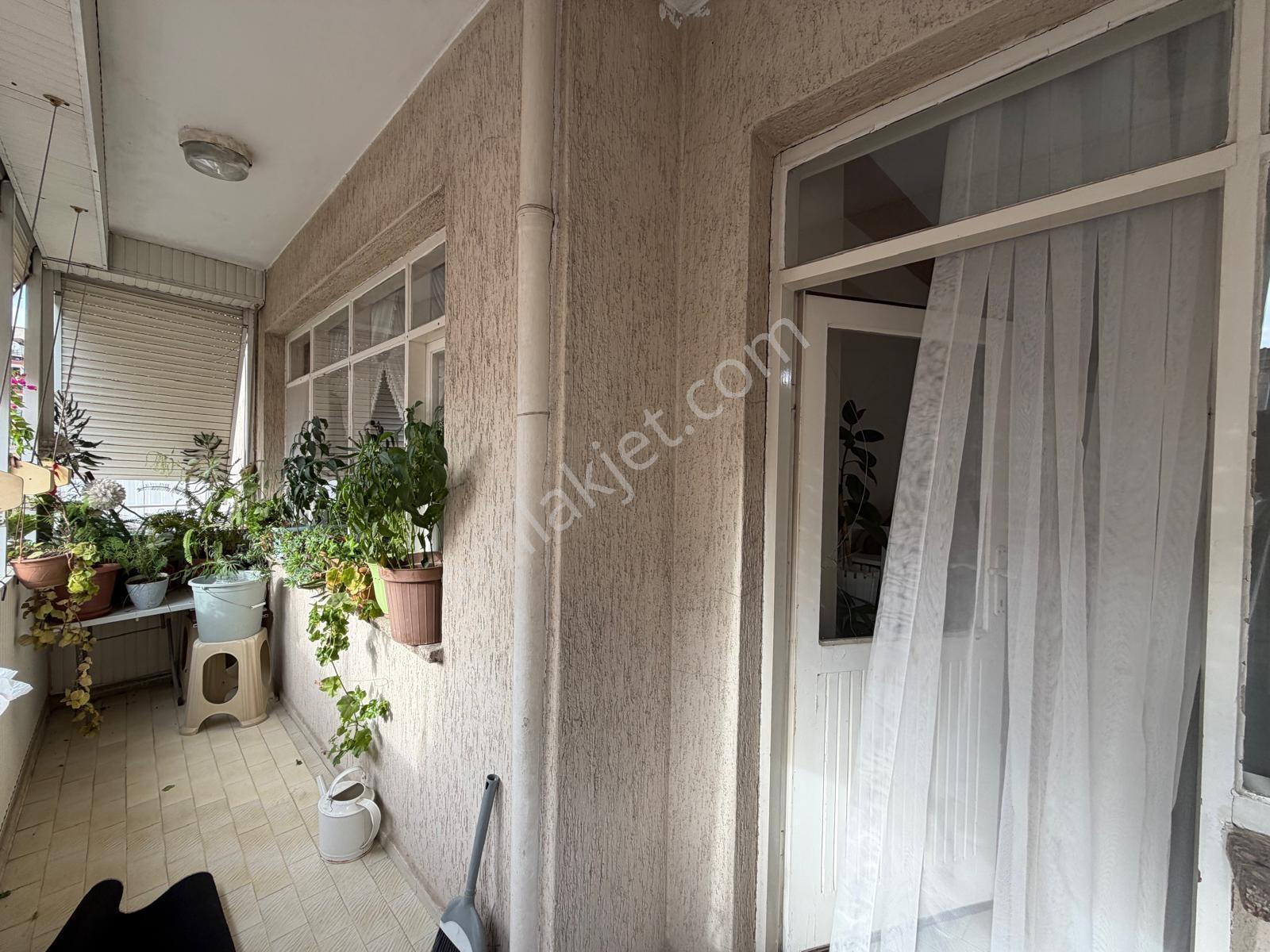 Bozyaka Da 3+1 135 M2 Çift Balkon Çift Wc Anna Cadde Yakını — fotoğraf 23